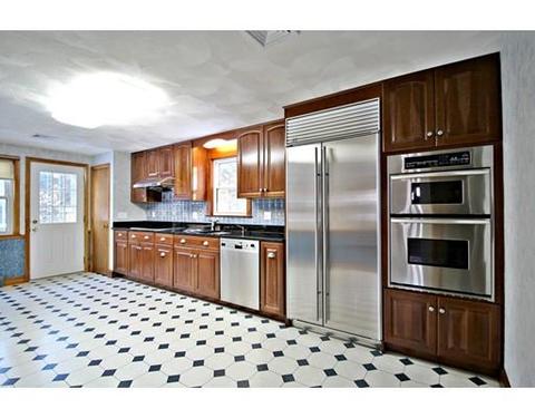 116 Timberneck Dr, Reading, MA 01867 photo 7