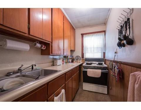 12 Sweet Ave, Woonsocket, RI 02895 photo 4