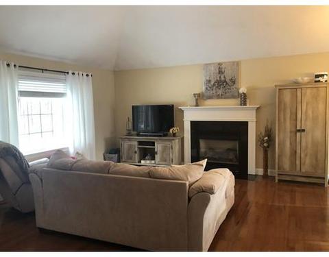 35 Mendon St, Upton, MA 01568 photo 6