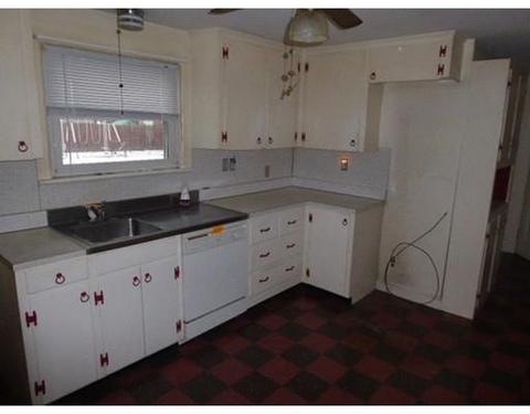 170 Brittany Rd, Springfield, MA 01151 photo 3
