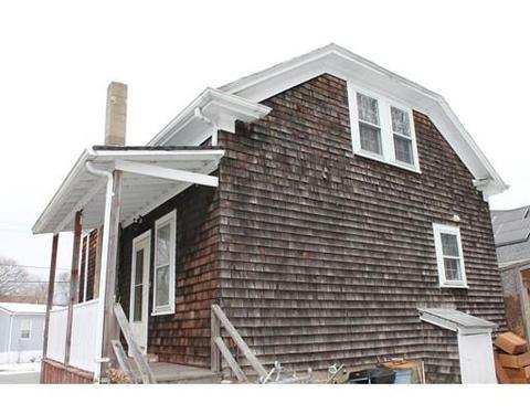 24 Crompton St, Acushnet, MA 02743 photo 3