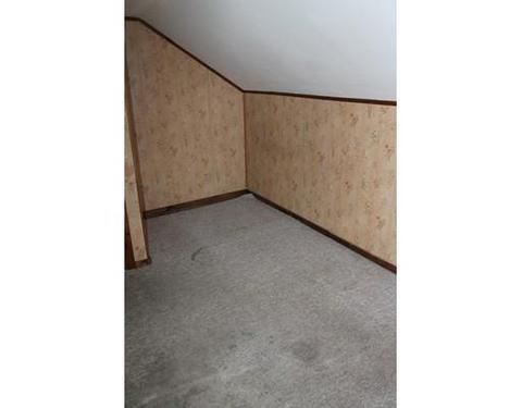 24 Crompton St, Acushnet, MA 02743 photo 8