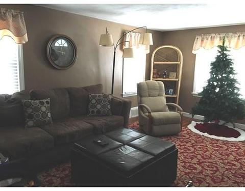 21 Maebeth St, Springfield, MA 01119 photo 5