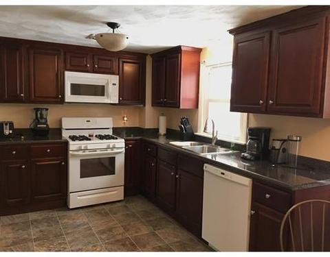 21 Maebeth St, Springfield, MA 01119 photo 3