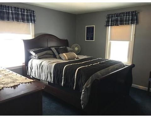 21 Maebeth St, Springfield, MA 01119 photo 8