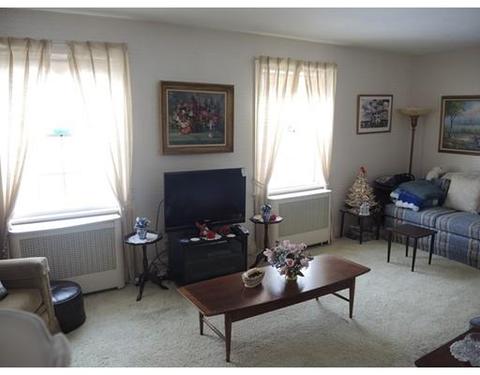 262 Hillcrest Rd, Needham, MA 02492 photo 9