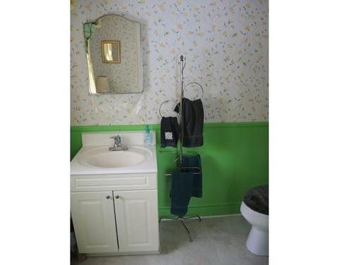 262 Hillcrest Rd, Needham, MA 02492 photo 12