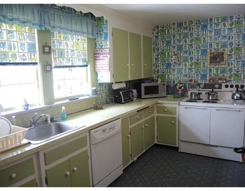 262 Hillcrest Rd, Needham, MA 02492 photo 11