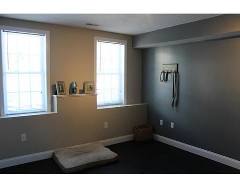 731 Burncoat St, Worcester, MA 01606 photo 24