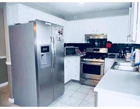 722 Prospect St, Fall River, MA 02720 photo 3