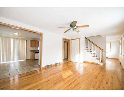 90 Pheasant Dr, Springfield, MA 01119 photo 5