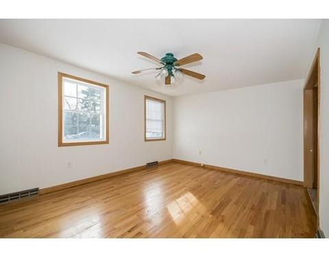 90 Pheasant Dr, Springfield, MA 01119 photo 7