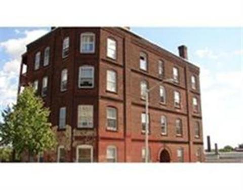 34 Beacon St, Worcester, MA 01608 photo 1