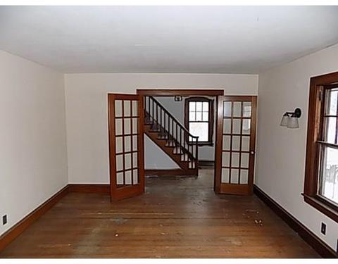 60 Palmyra St, Springfield, MA 01118 photo 16