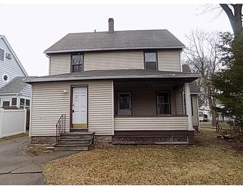60 Palmyra St, Springfield, MA 01118 photo 10