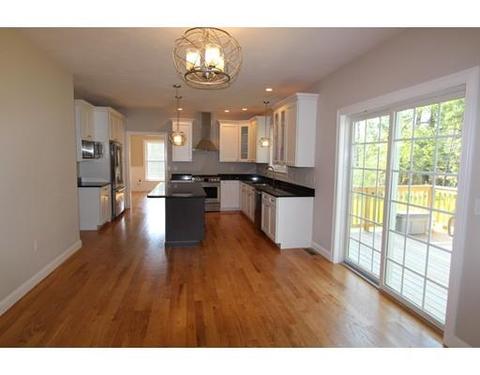 8 Applegate Rd, Medway, MA 02053 photo 2