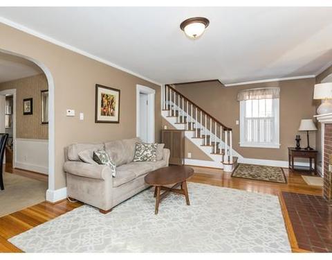 90 Perkins St, Springfield, MA 01118 photo 10
