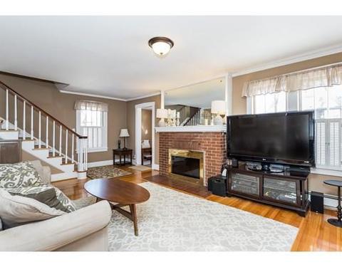 90 Perkins St, Springfield, MA 01118 photo 9