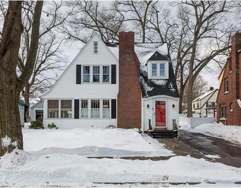 90 Perkins St, Springfield, MA 01118 photo 1