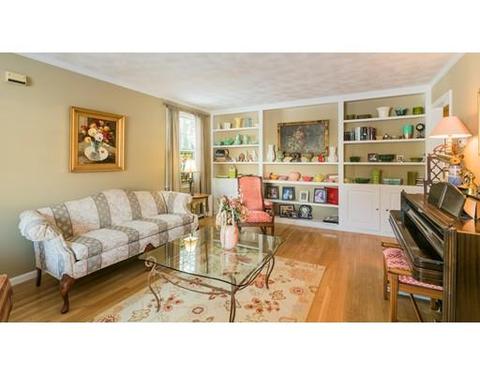 4 Jefferson Cir, Reading, MA 01867 photo 5