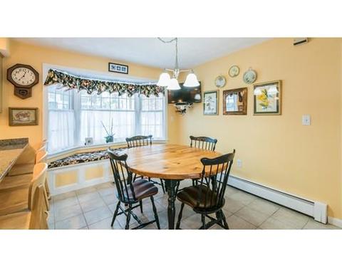 4 Jefferson Cir, Reading, MA 01867 photo 10