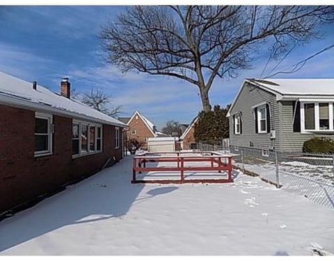 229 Bemis Ave, Chicopee, MA 01020 photo 7