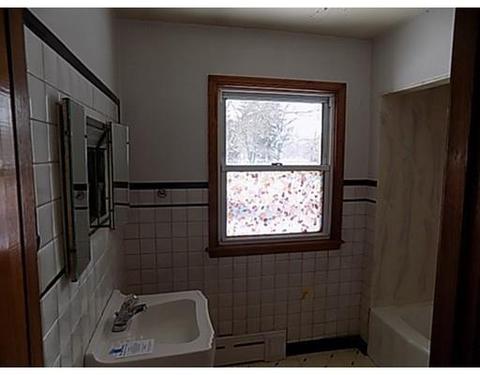 229 Bemis Ave, Chicopee, MA 01020 photo 21