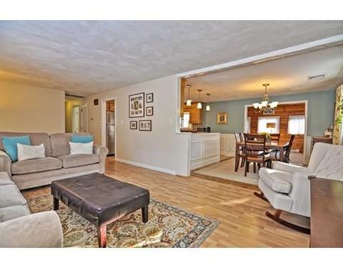 12 Squire Ct, Walpole, MA 02081 photo 8