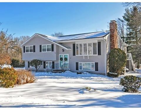 12 Squire Ct, Walpole, MA 02081 photo 1