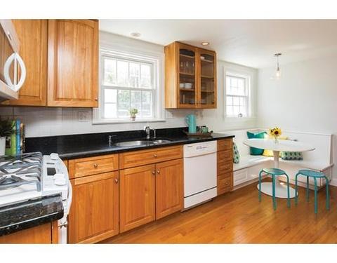 24 Grassmere Rd, Brookline, MA 02467 photo 4
