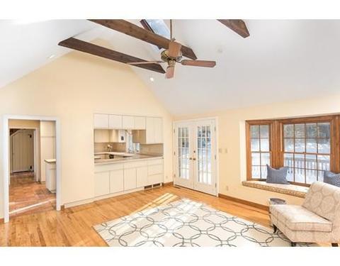 88 Cushing St, Hingham, MA 02043 photo 10