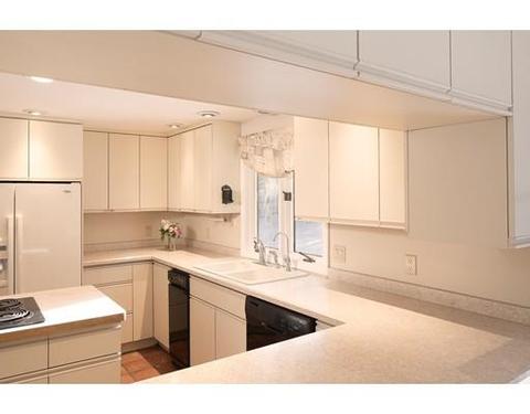 88 Cushing St, Hingham, MA 02043 photo 8