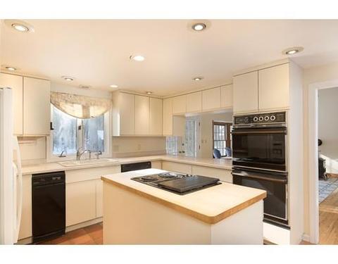88 Cushing St, Hingham, MA 02043 photo 7