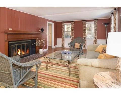 88 Cushing St, Hingham, MA 02043 photo 6