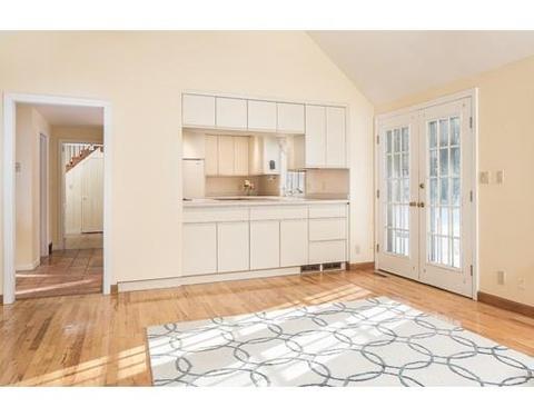 88 Cushing St, Hingham, MA 02043 photo 9
