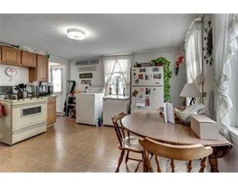 11 Spring St, Gloucester, MA 01930 photo 9