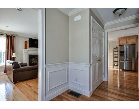 4 Breton Rd, Upton, MA 01568 photo 3