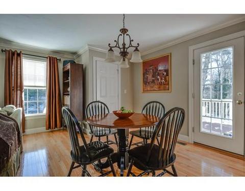 4 Breton Rd, Upton, MA 01568 photo 9