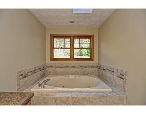 6 Plumbley Rd, Upton, MA 01568 photo 15