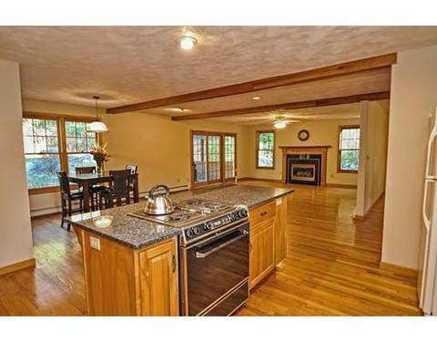 6 Plumbley Rd, Upton, MA 01568 photo 5