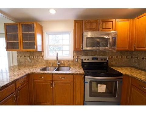 80 Lancashire Rd, Springfield, MA 01104 photo 7