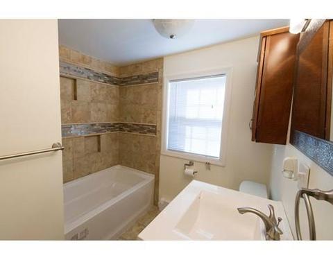 80 Lancashire Rd, Springfield, MA 01104 photo 8