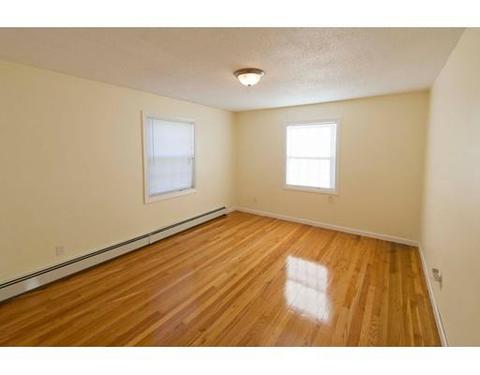 80 Lancashire Rd, Springfield, MA 01104 photo 13