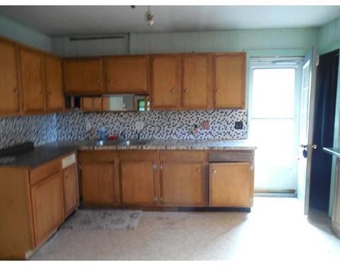 33 Homecrest Ave, Ware, MA 01082 photo 18