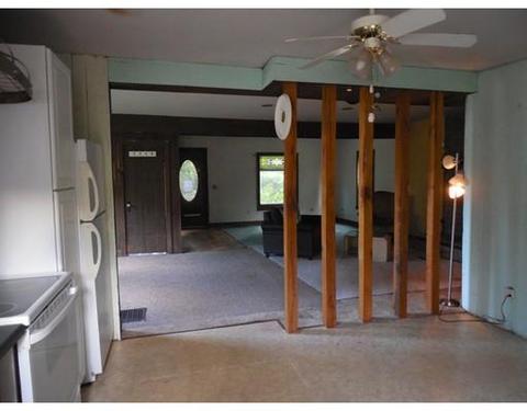 33 Homecrest Ave, Ware, MA 01082 photo 10