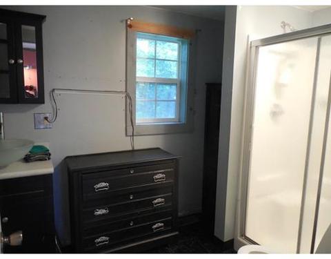33 Homecrest Ave, Ware, MA 01082 photo 14