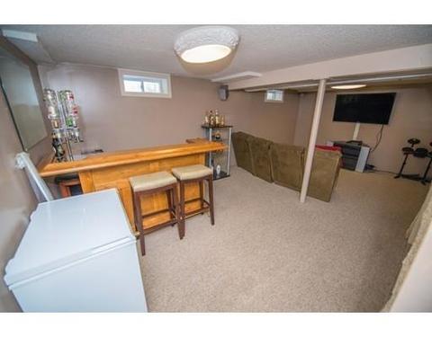 1069 Sumner Ave, Springfield, MA 01118 photo 14