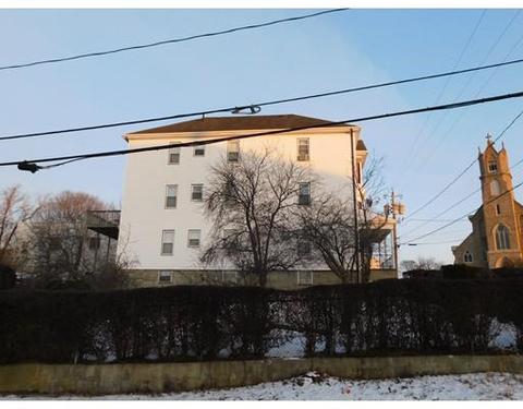 662 Slade St, Fall River, MA 02724 photo 3