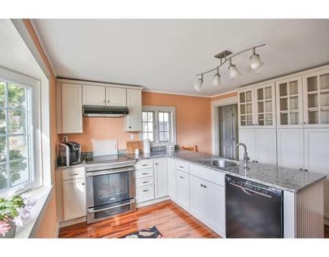 10 Elm Rd, North Hampton, NH 03862 photo 3