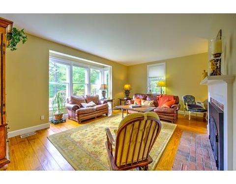 108 Roosevelt Rd, Barnstable, MA 02635 photo 9